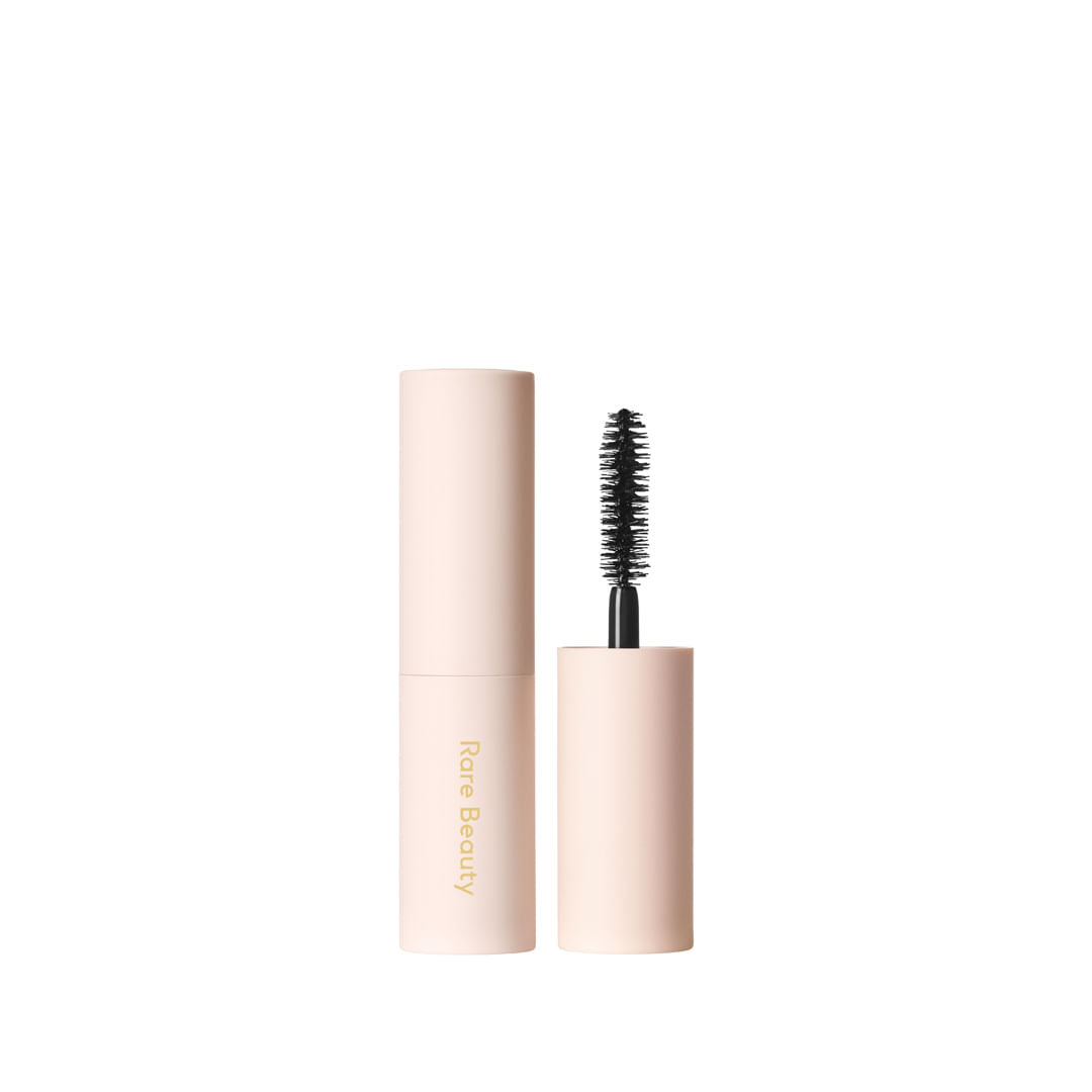 Máscara de Pestañas Perfect Strokes Universal Volumizing Mascara - image 1